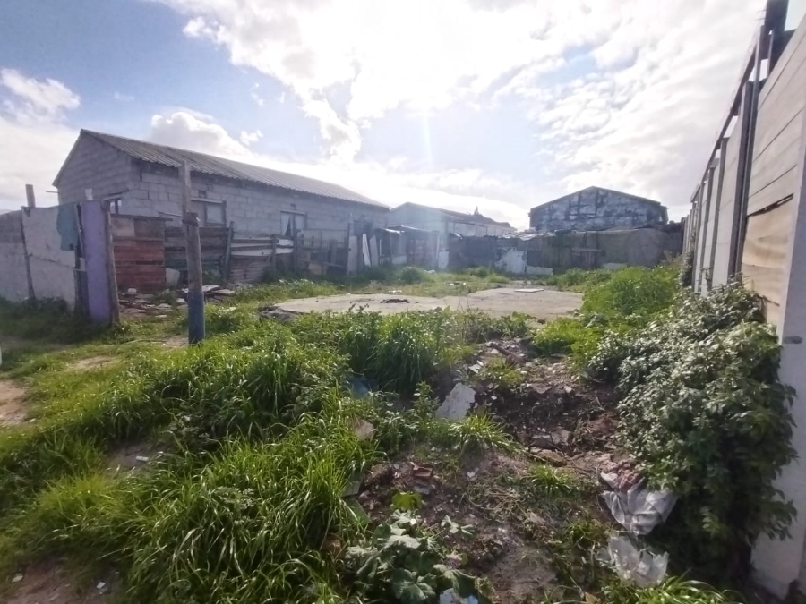  Bedroom Property for Sale in Lavender Hill Western Cape